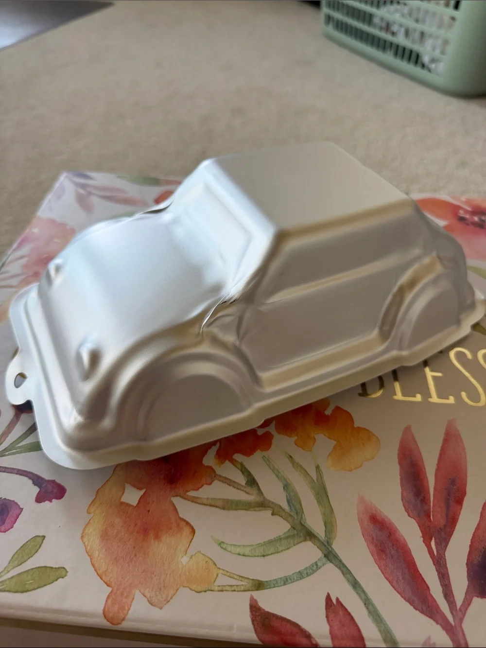 Car cake mold